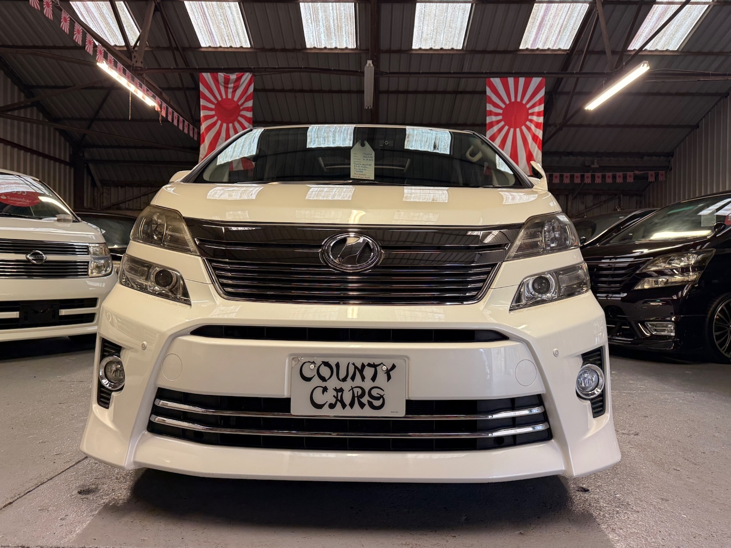 Used Toyota Vellfire 2012 for sale - 76974805: Photo 6