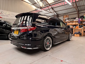 Used Honda Odyssey 2015 for sale - 79074176: Photo