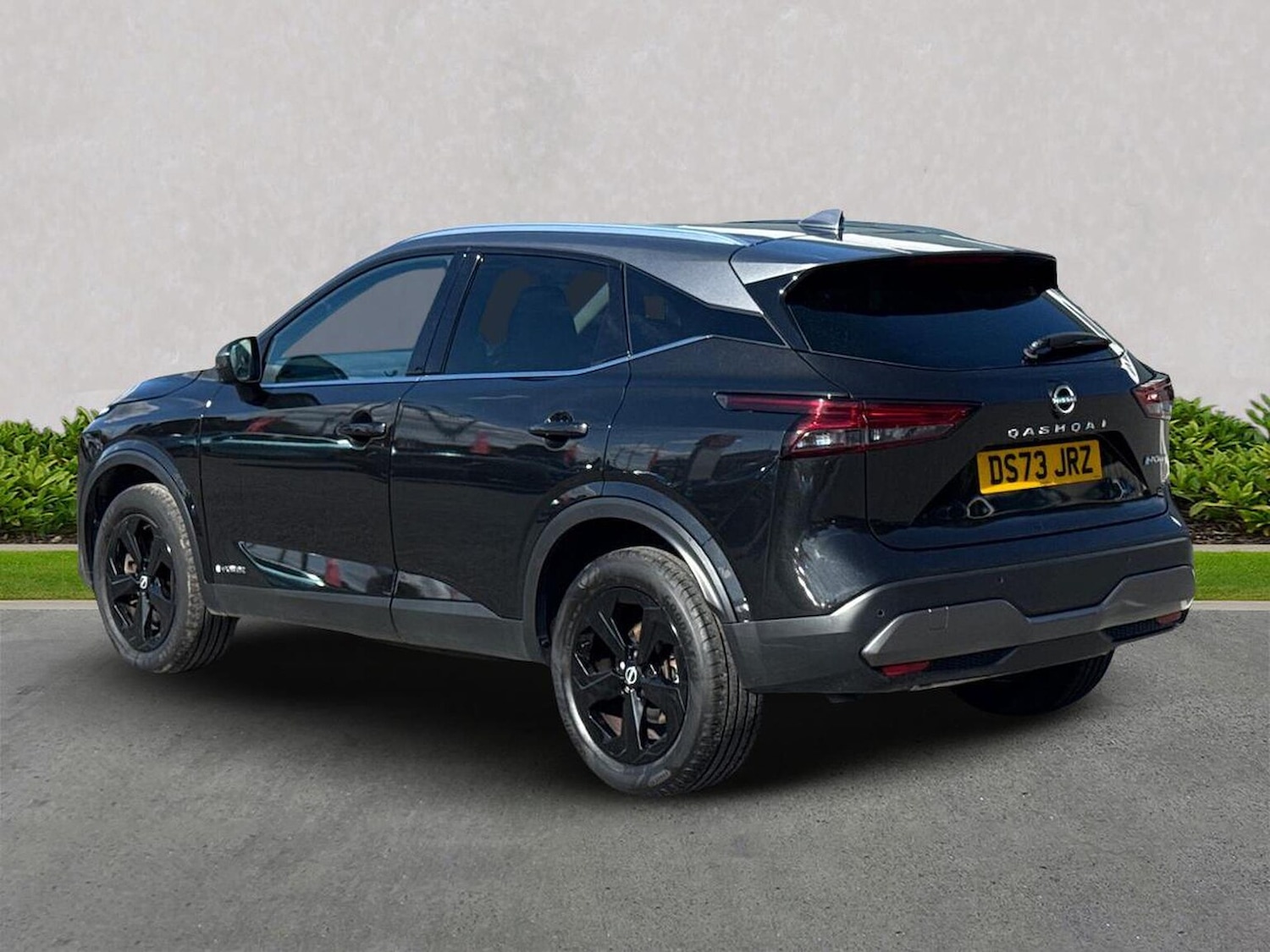 Used Nissan Qashqai 2023 for sale - 76040740: Photo 2