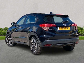 Used Honda HR-V 2018 for sale - 78615134: Photo