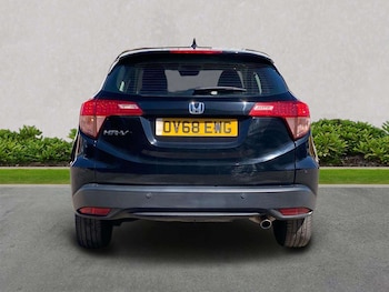 Used Honda HR-V 2018 for sale - 78615134: Photo