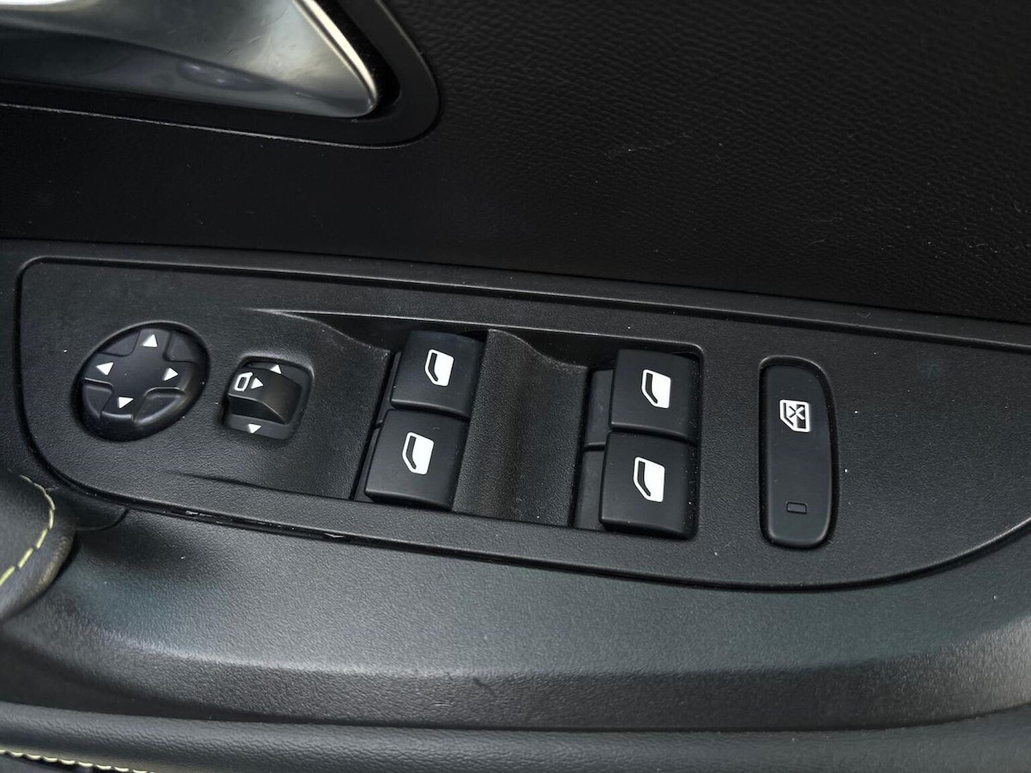 Used Peugeot 2008 2021 for sale - 76450558: Photo 21