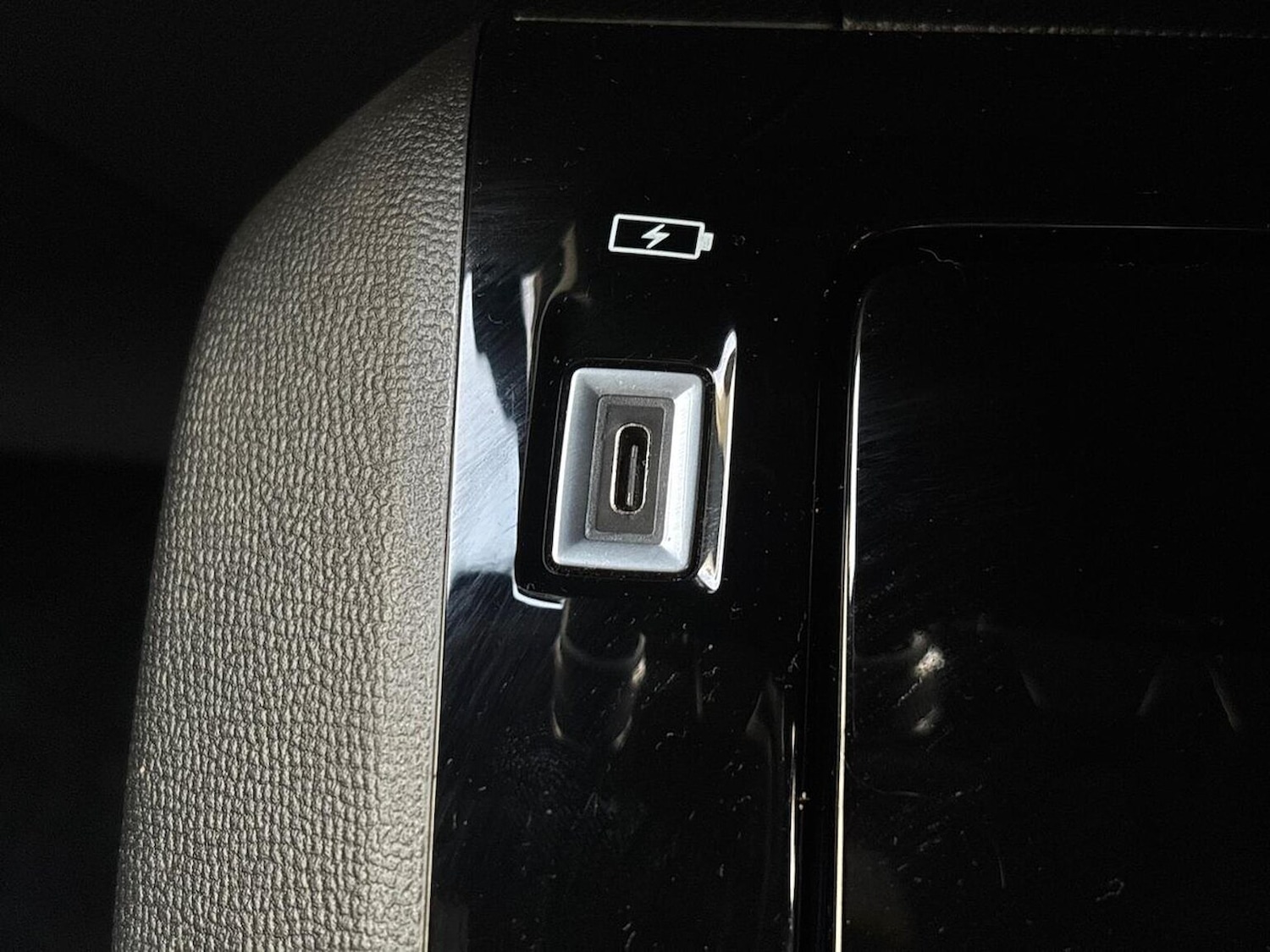 Used Peugeot 2008 2021 for sale - 76450558: Photo 42