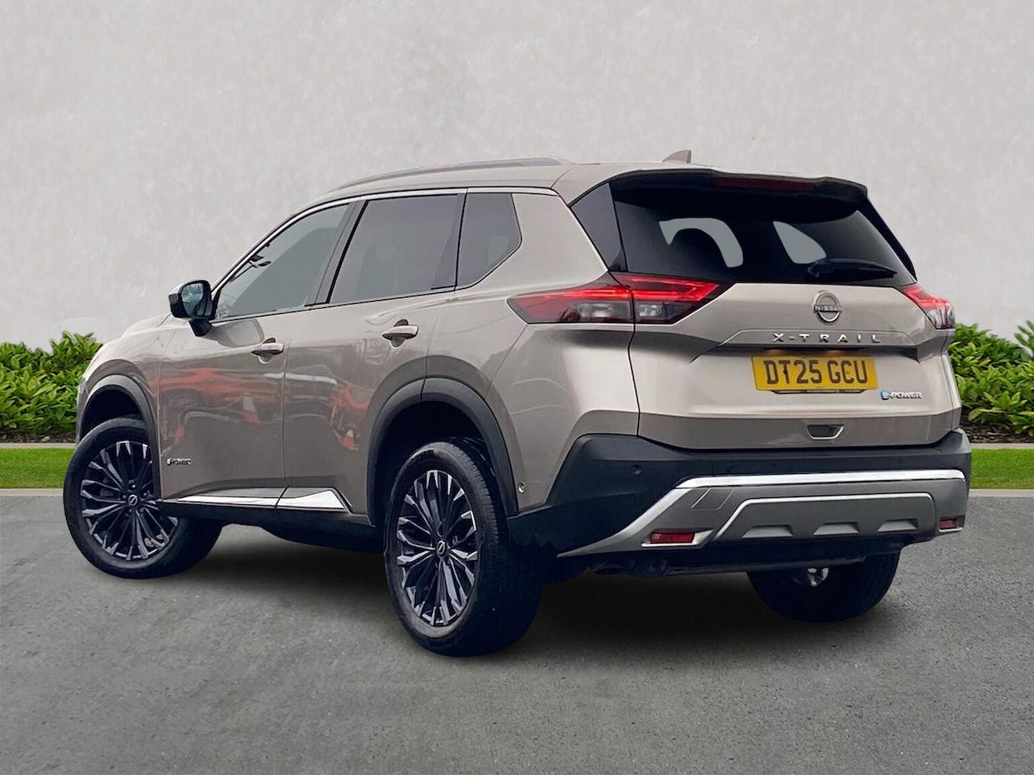 Used Nissan X-Trail 2025 for sale - 77635472: Photo 2