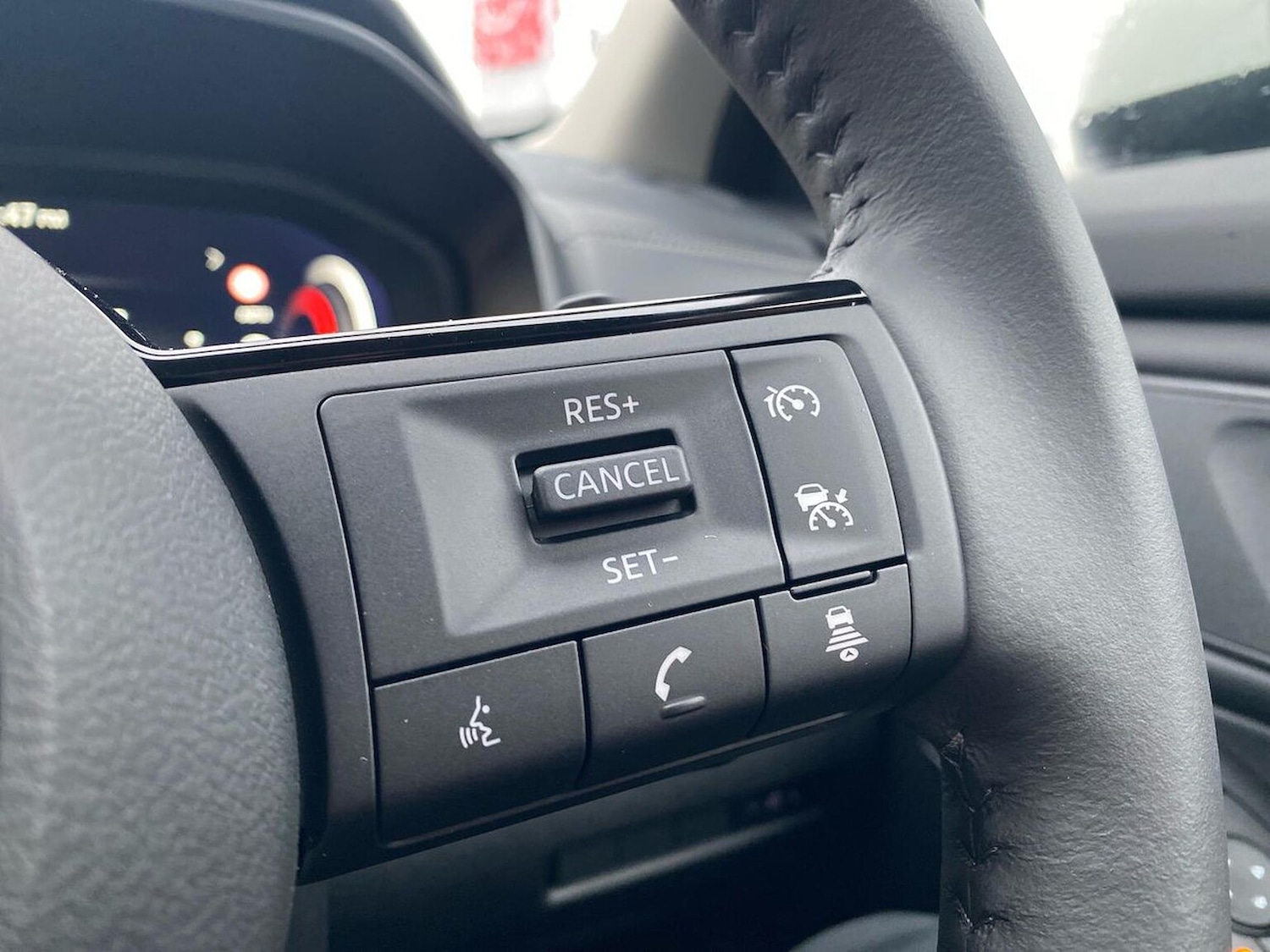 Used Nissan X-Trail 2025 for sale - 77639302: Photo 25