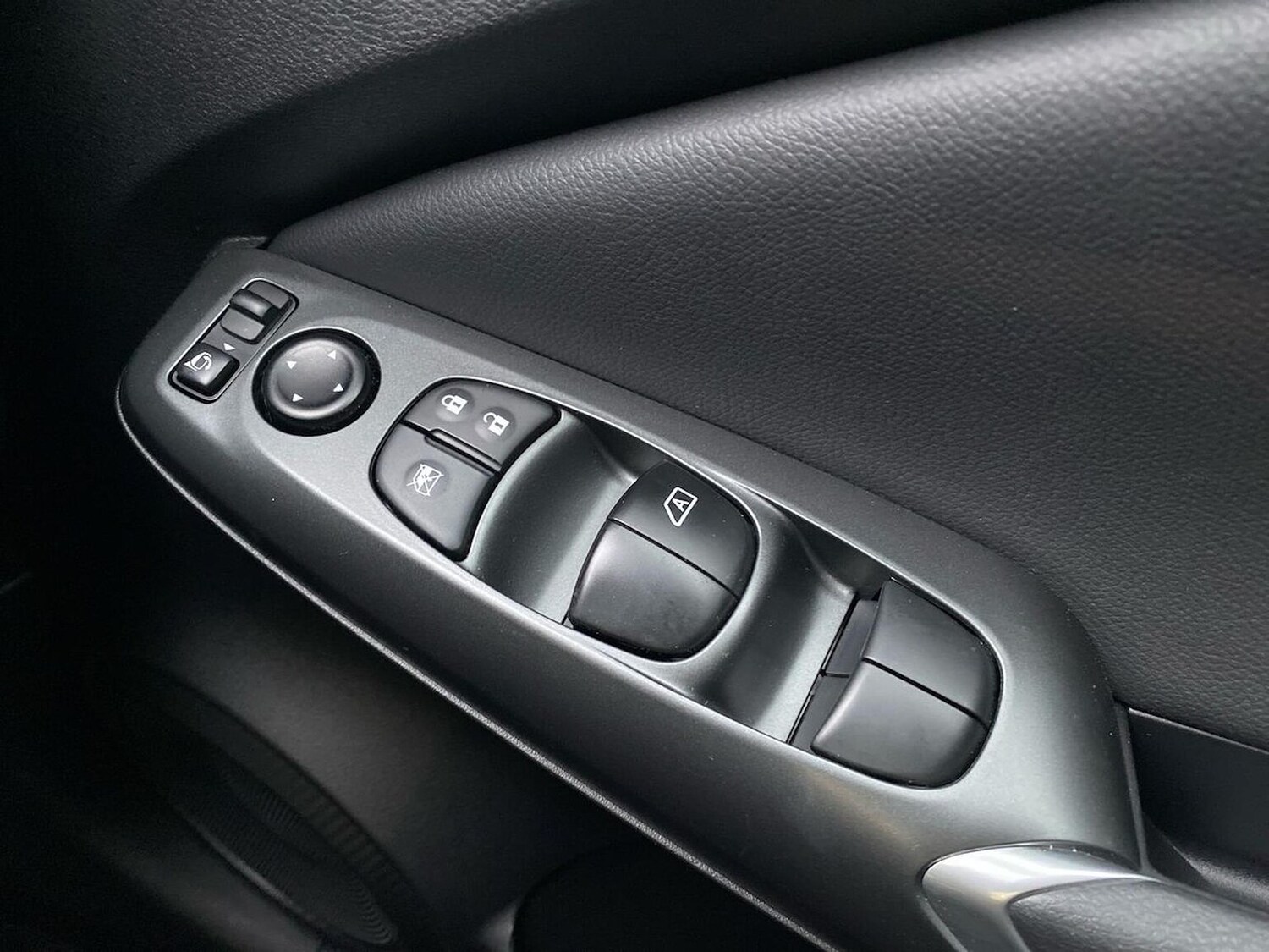 Used Nissan Juke 2024 for sale - 77488122: Photo 21