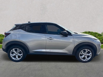 Used Nissan Juke 2020 for sale - 76070298: Photo