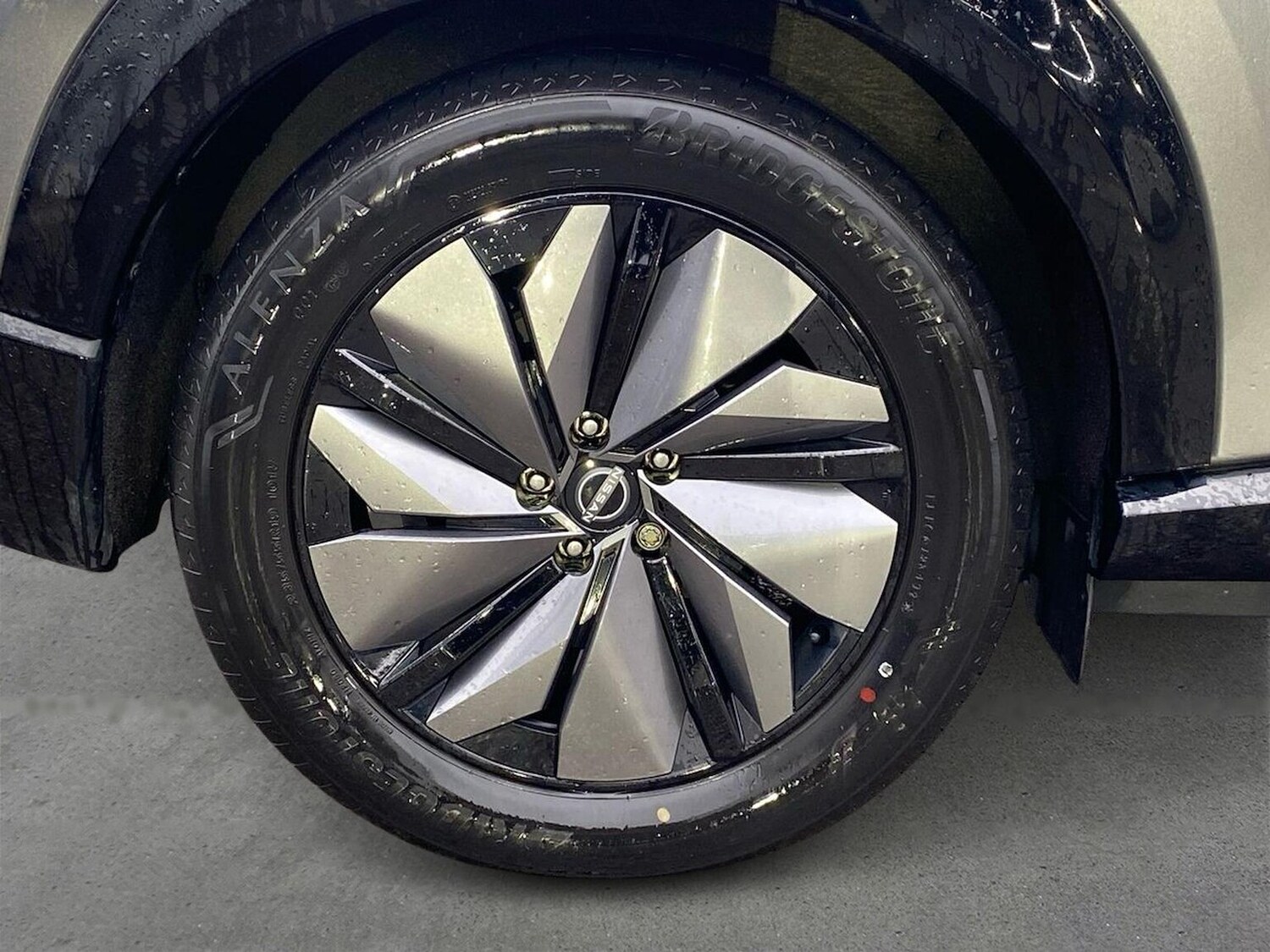 Used Nissan ARIYA 2024 for sale - 77946117: Photo 6