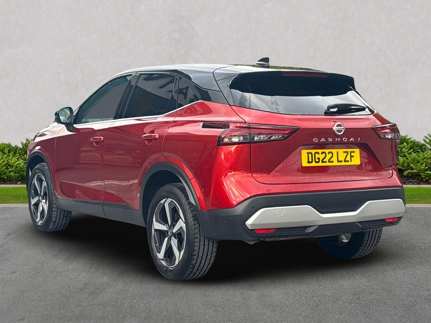 Used Nissan Qashqai 2022 for sale - 76149512: Photo 2