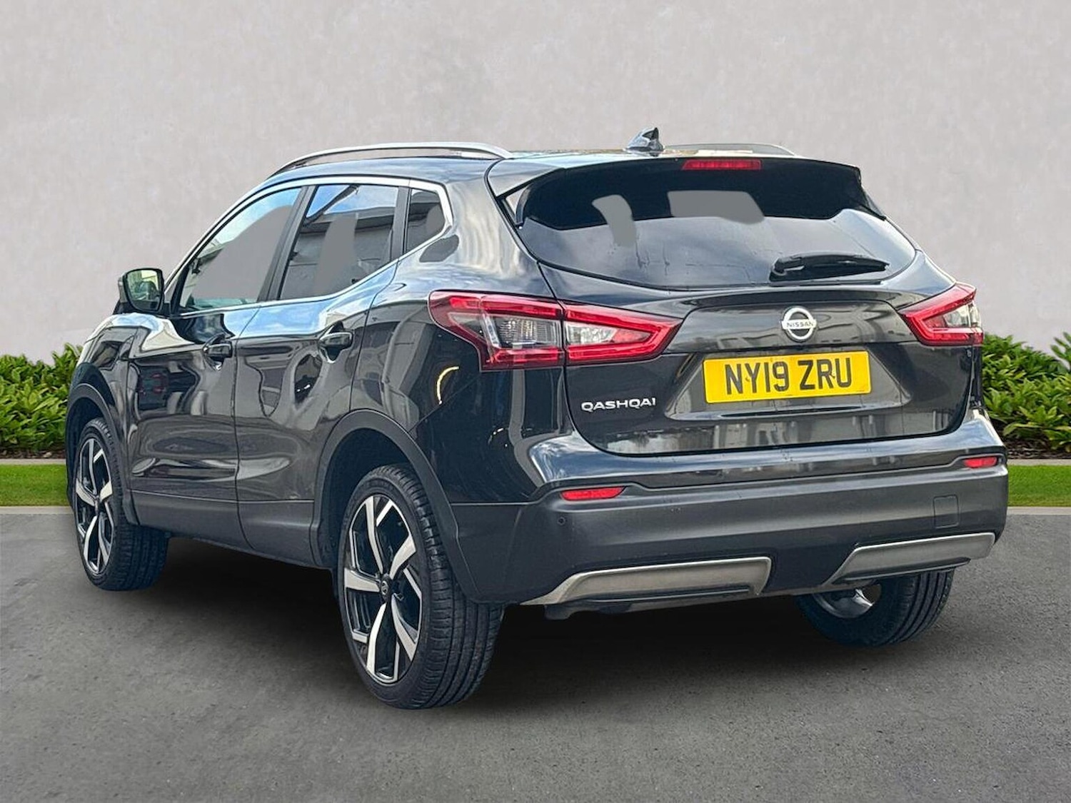 Used Nissan Qashqai 2019 for sale - 76794891: Photo 2