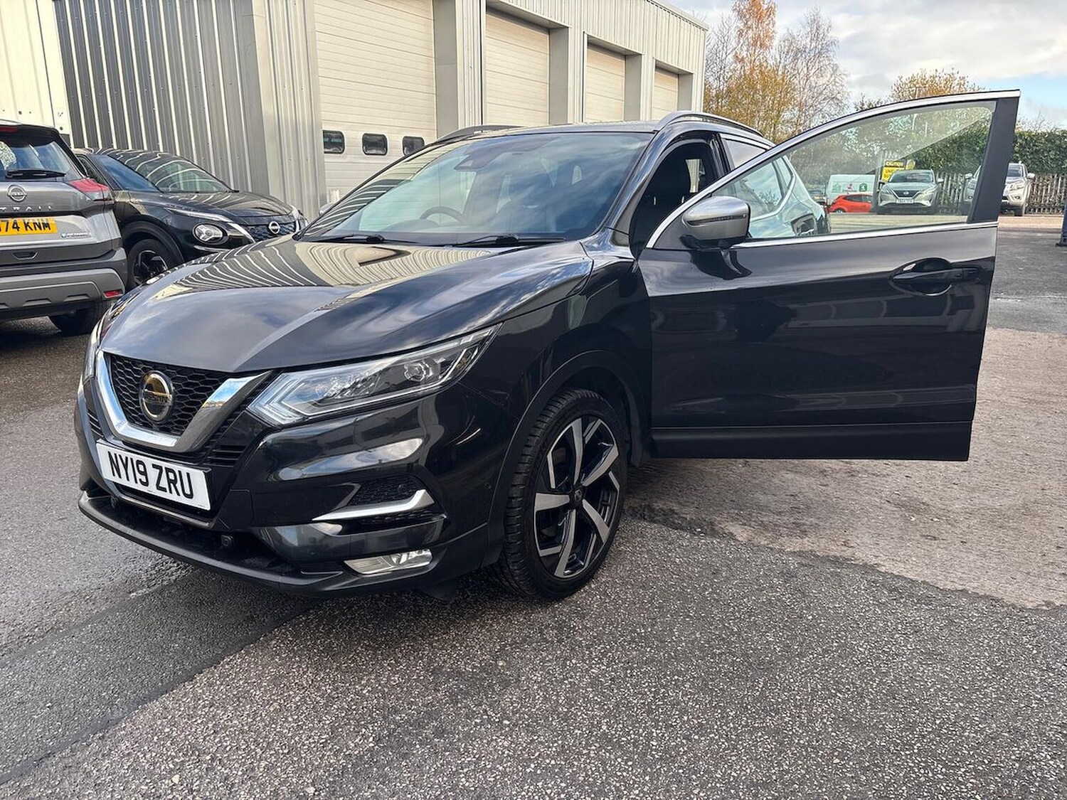 Used Nissan Qashqai 2019 for sale - 76794891: Photo 40