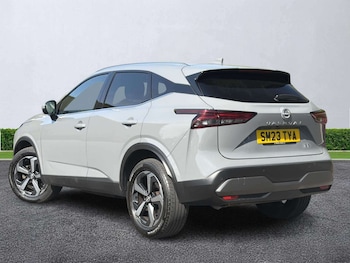 Used Nissan Qashqai 2023 for sale - 79483047: Photo