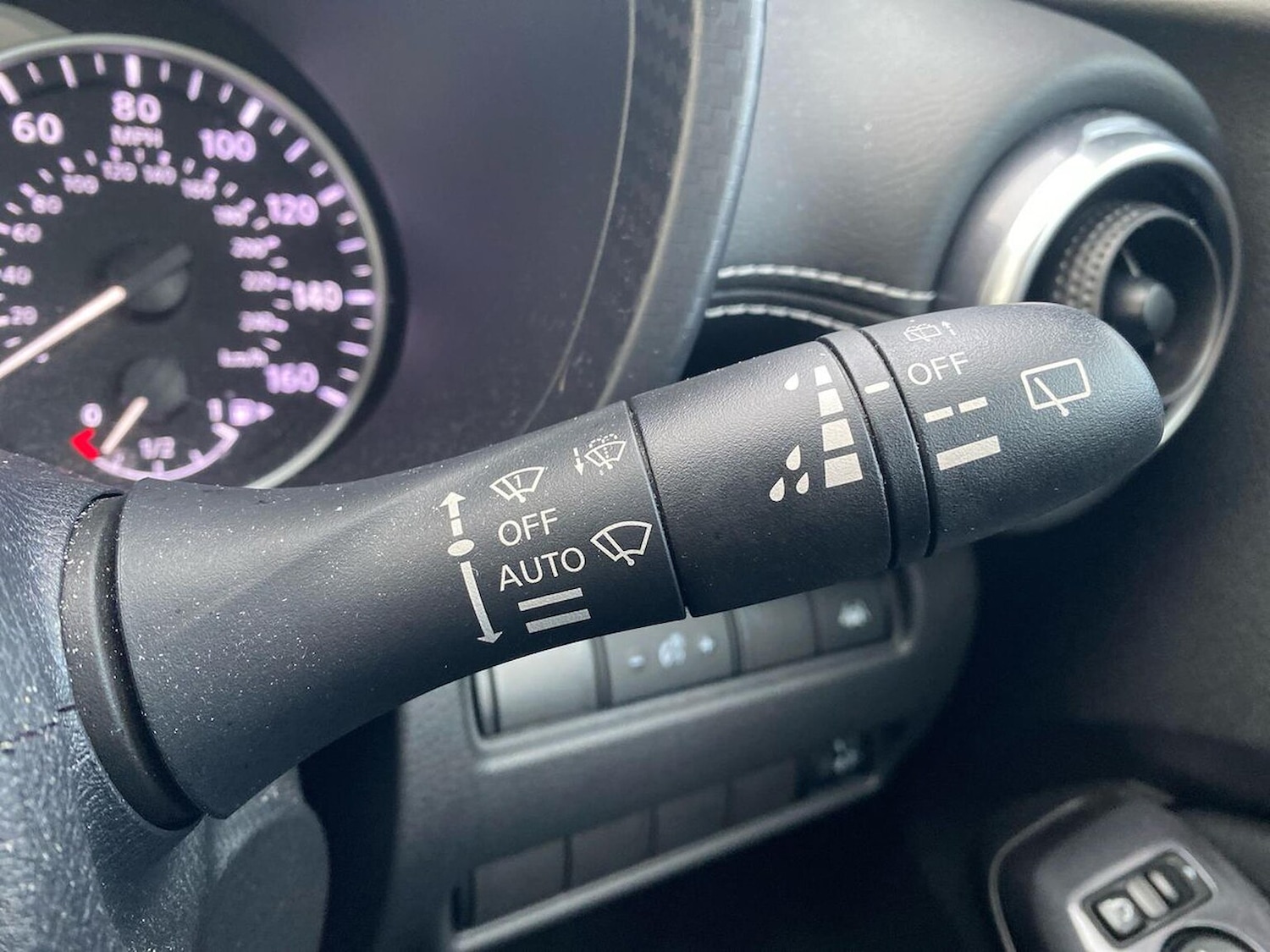 Used Nissan Juke 2022 for sale - 76638900: Photo 28