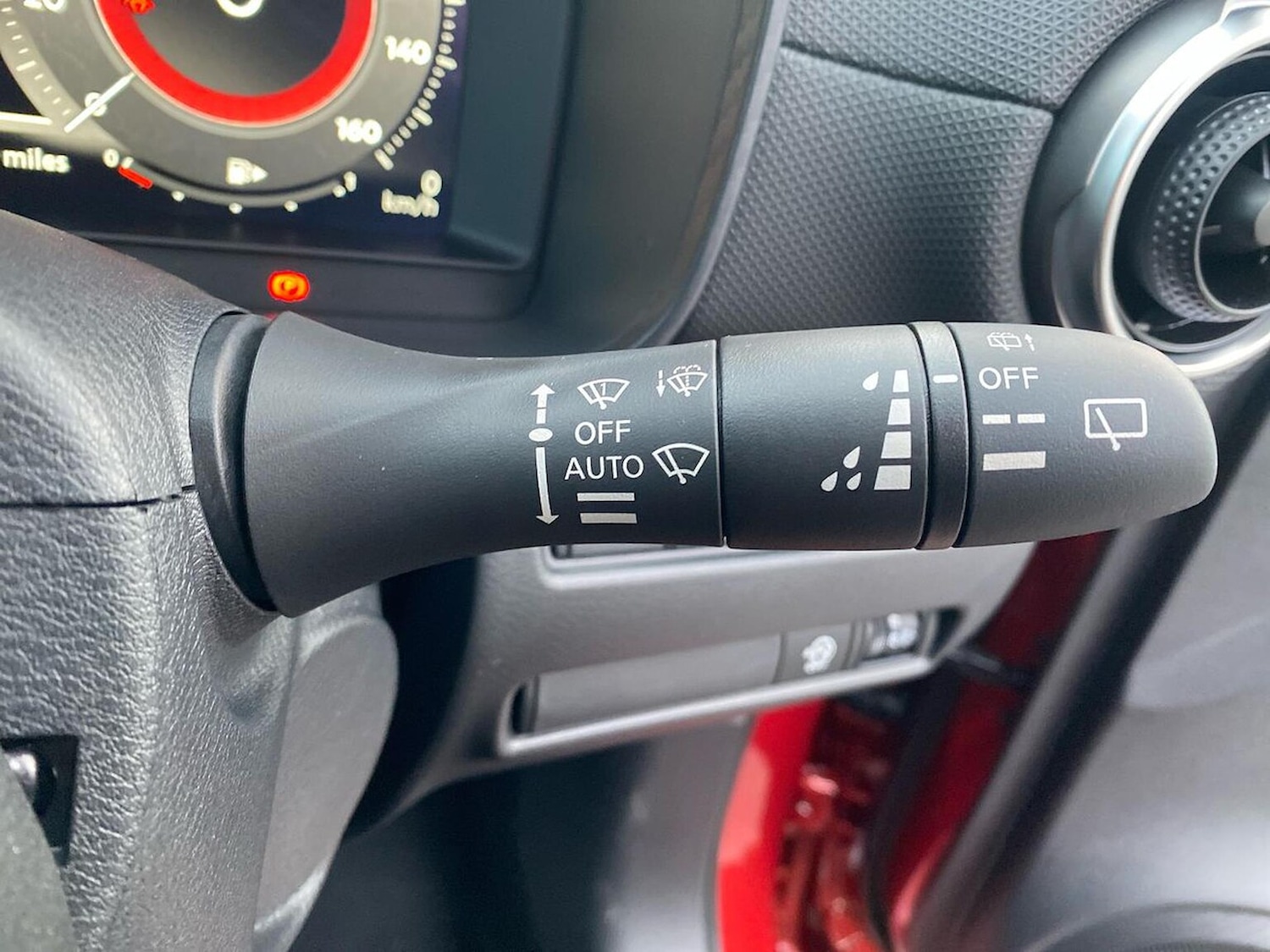 Used Nissan Juke 2025 for sale - 76785144: Photo 28