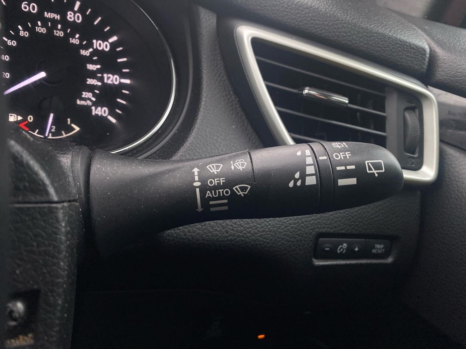Used Nissan Qashqai 2016 for sale - 76177614: Photo 28
