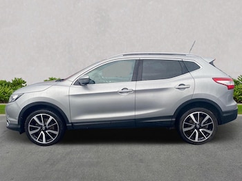 Used Nissan Qashqai 2016 for sale - 76177614: Photo