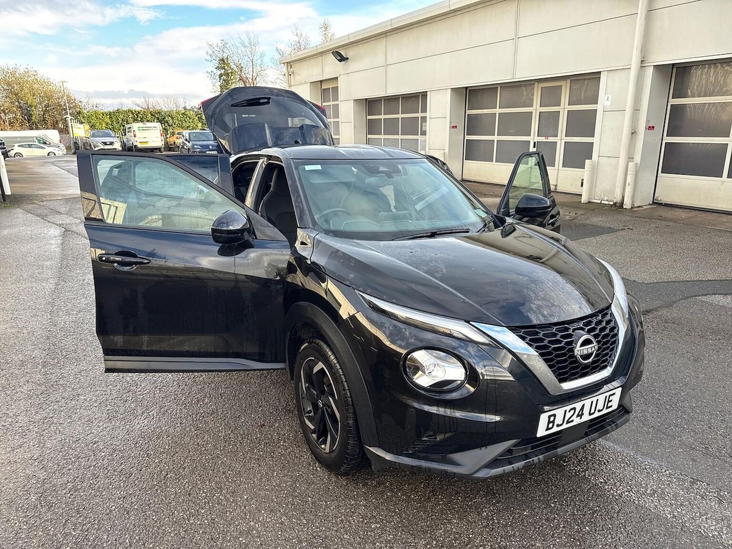 Used Nissan Juke 2024 for sale - 76663765: Photo 40