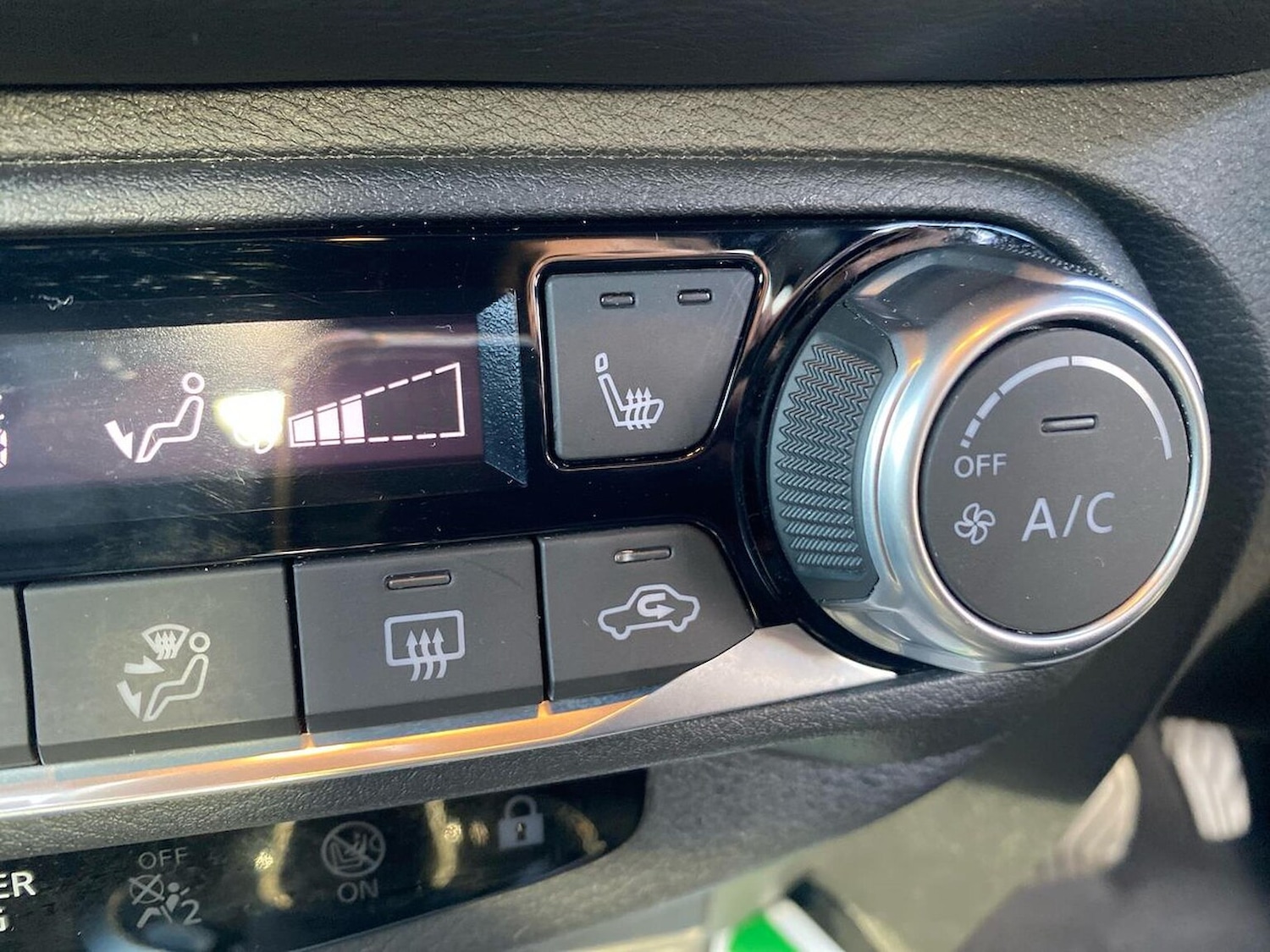 Used Nissan Juke 2024 for sale - 76663770: Photo 25