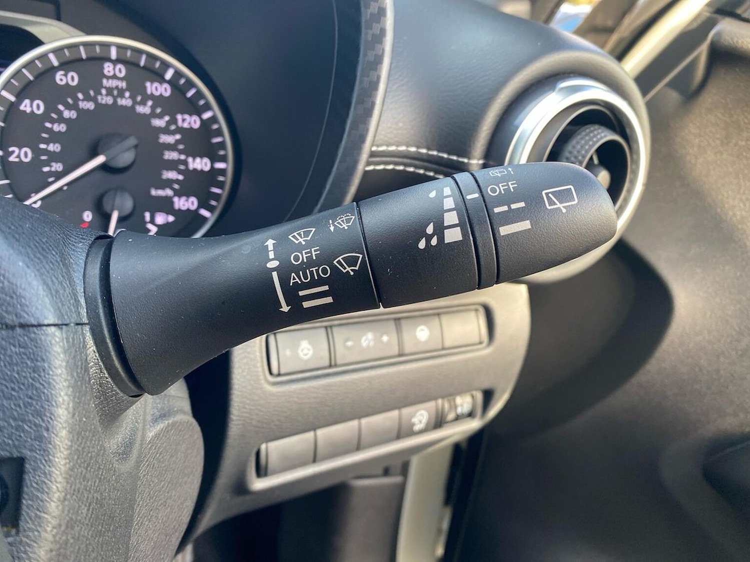 Used Nissan Juke 2024 for sale - 76663770: Photo 28