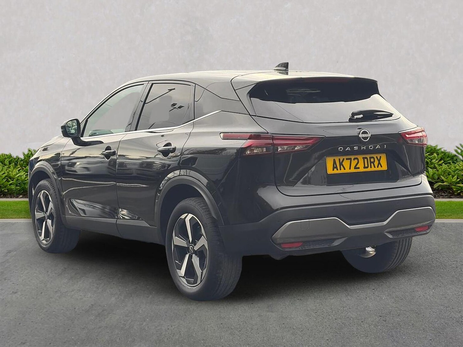 Used Nissan Qashqai 2022 for sale - 76490503: Photo 2