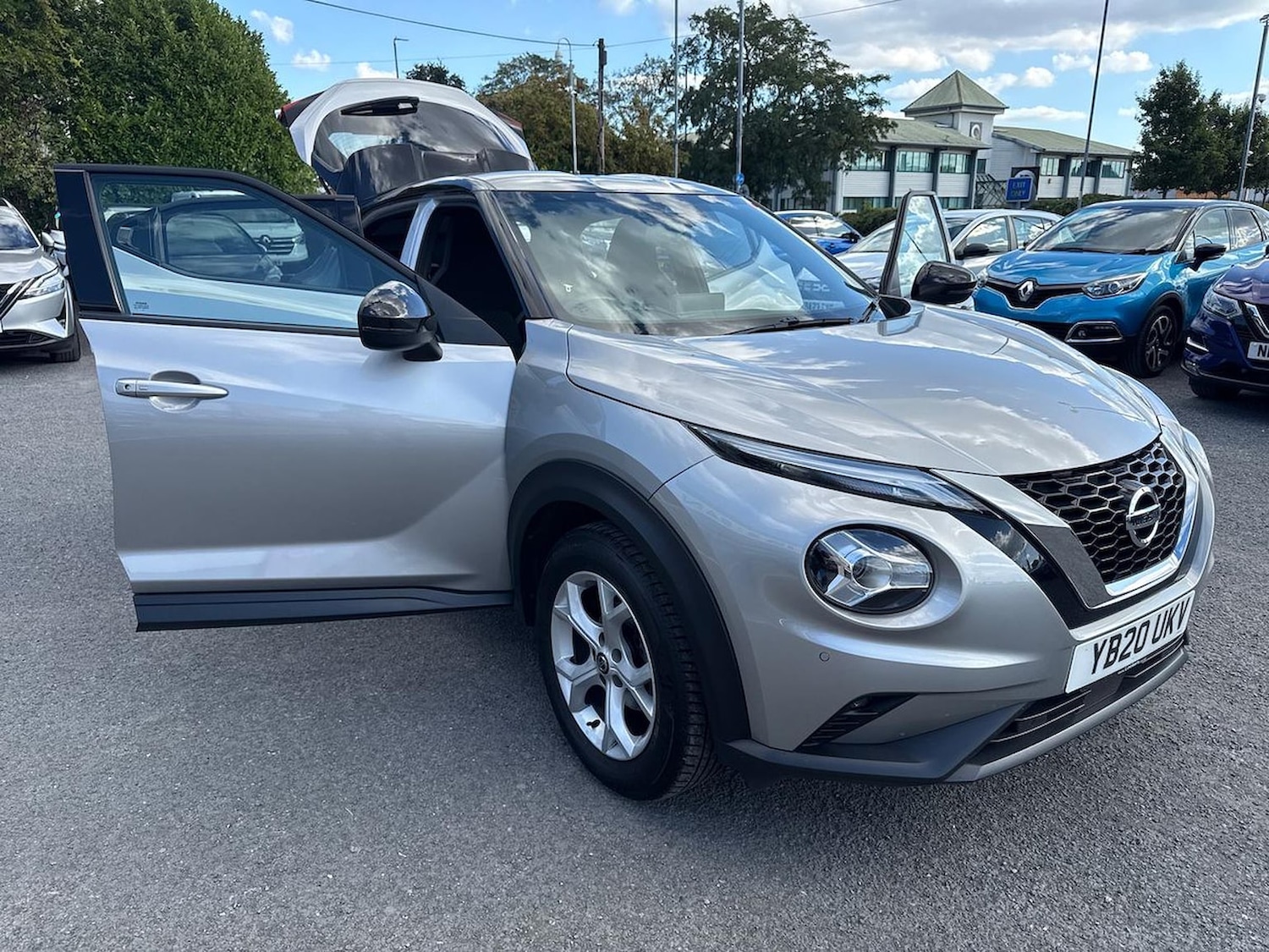 Used Nissan Juke 2020 for sale - 76206023: Photo 40