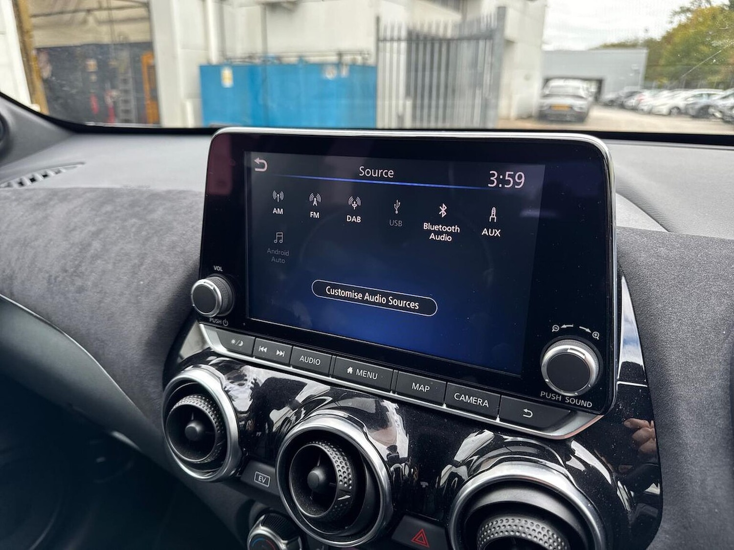 Used Nissan Juke 2022 for sale - 76128952: Photo 11