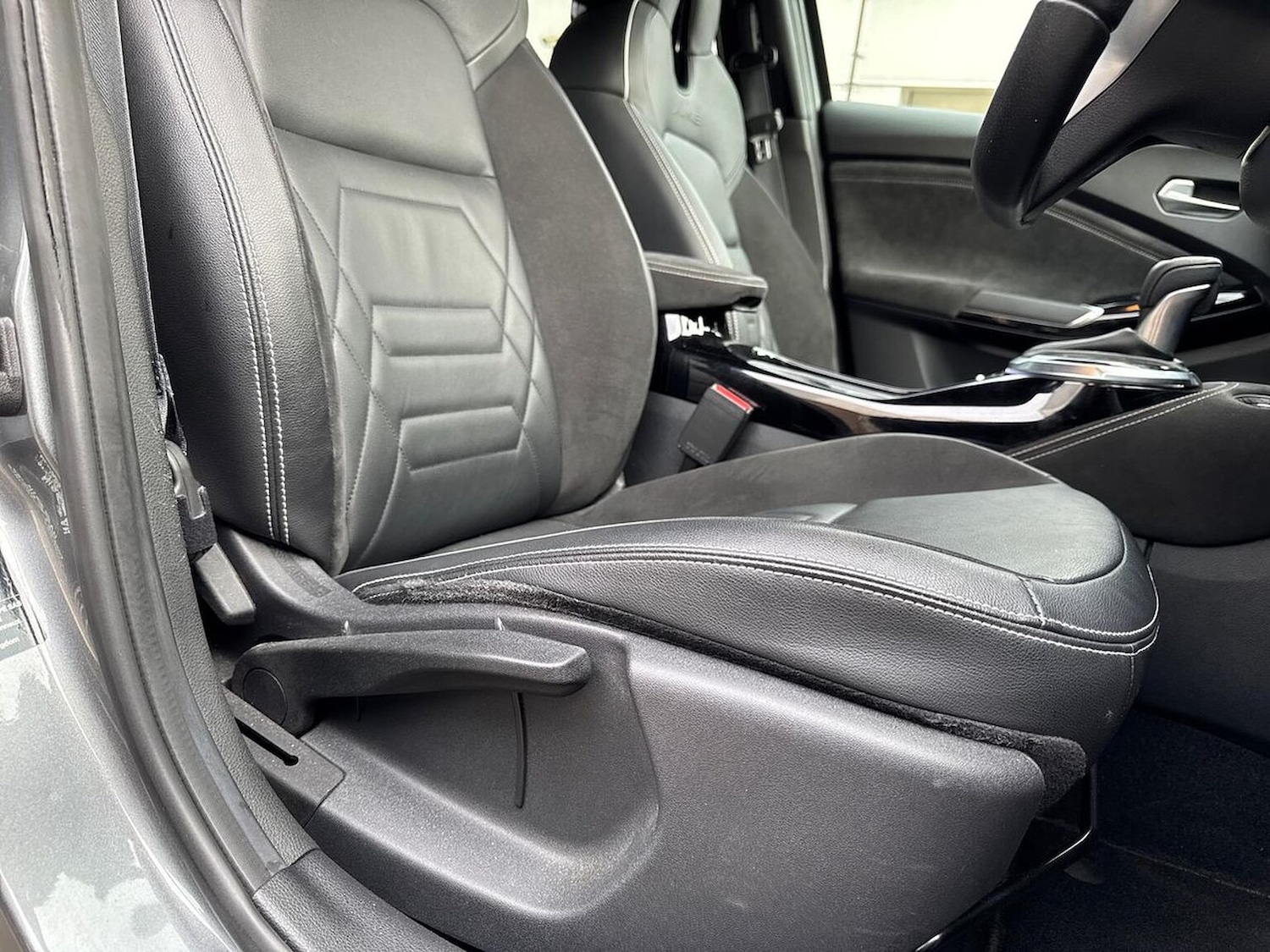 Used Nissan Juke 2022 for sale - 76128952: Photo 30