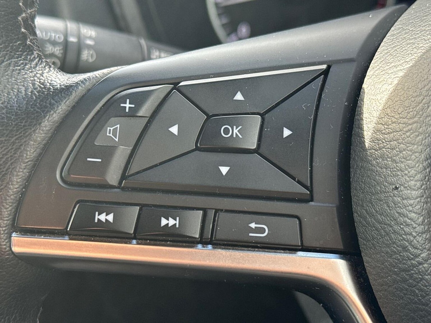 Used Nissan Juke 2024 for sale - 76554253: Photo 27