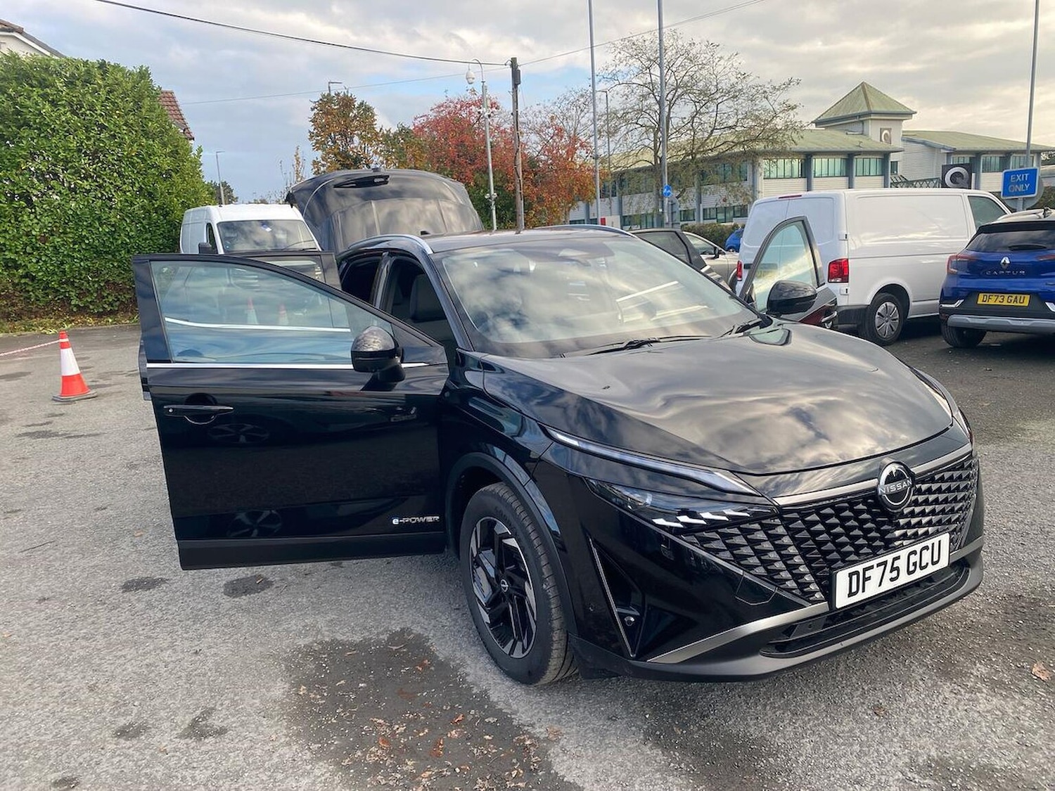 Used Nissan Qashqai 2025 for sale - 76510733: Photo 40