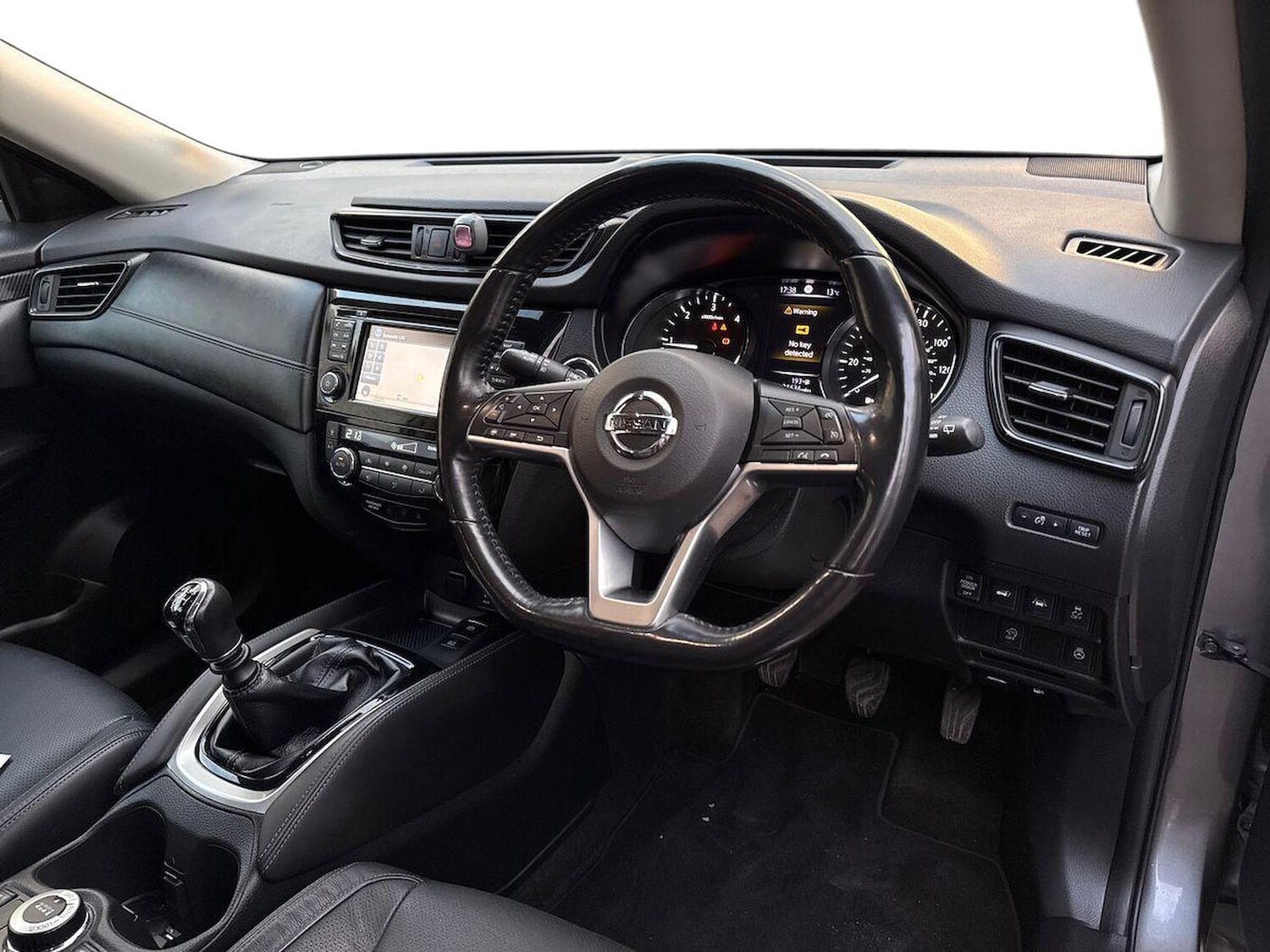 Used Nissan X-Trail 2018 for sale - 76347068: Photo 15