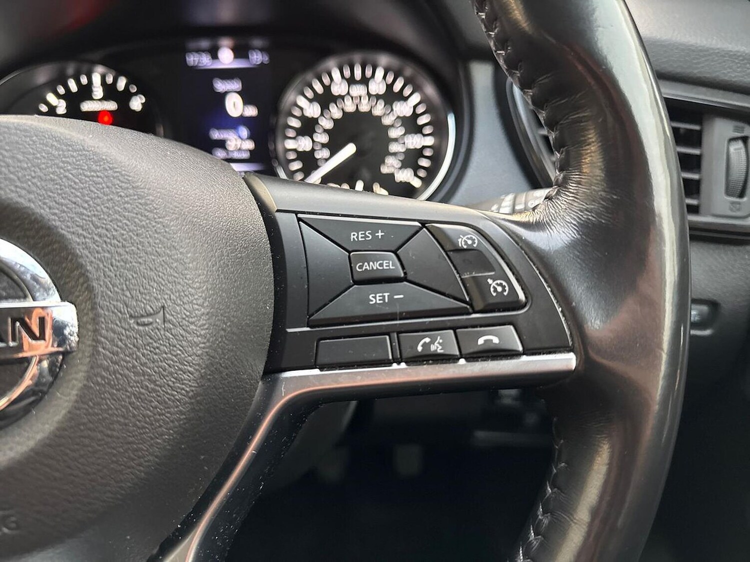 Used Nissan X-Trail 2018 for sale - 76347068: Photo 27