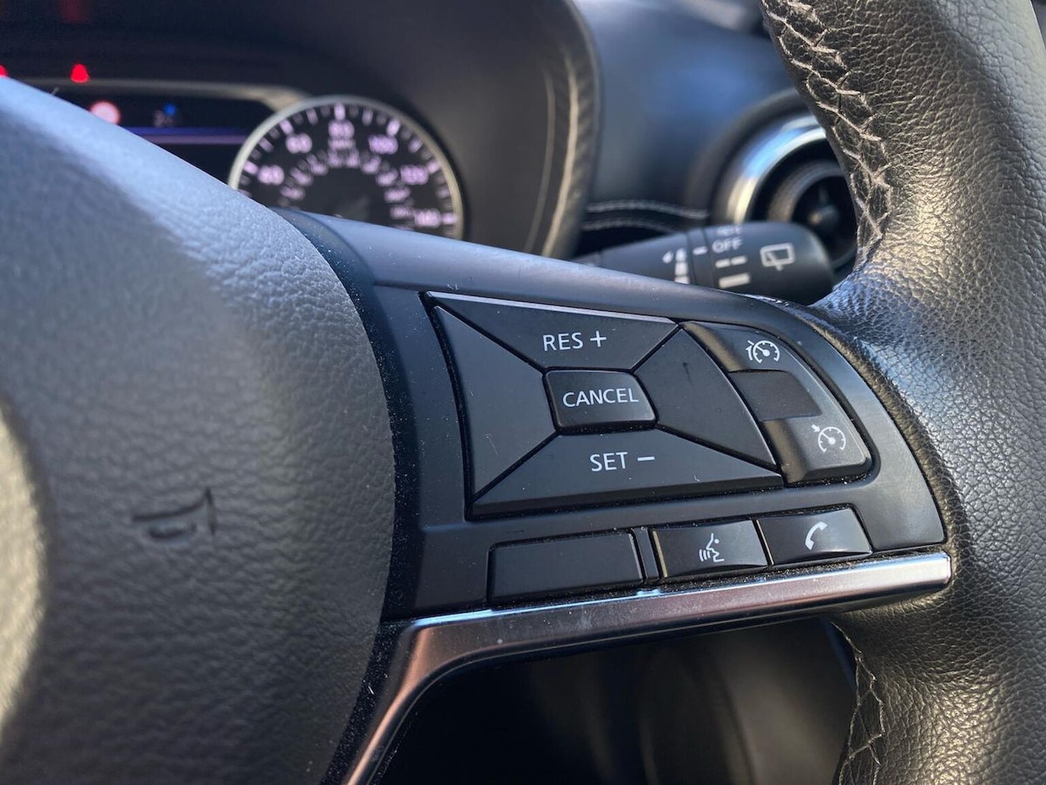 Used Nissan Juke 2022 for sale - 76638898: Photo 27