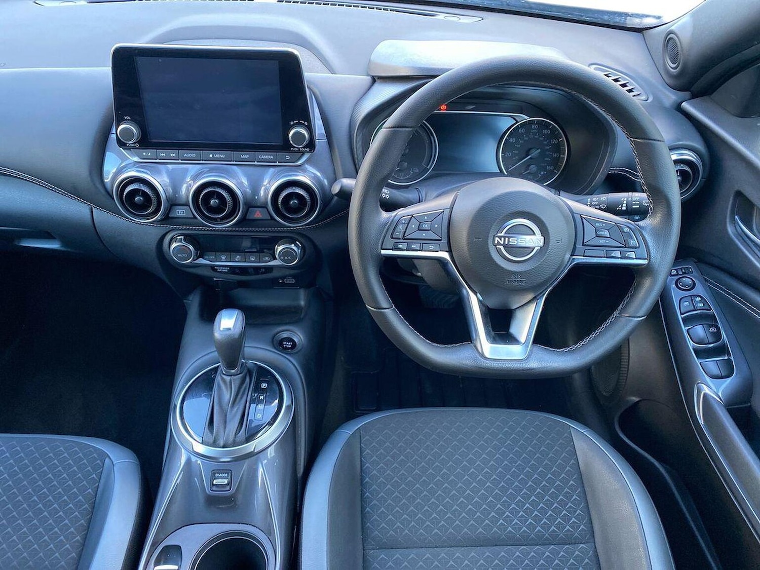 Used Nissan Juke 2022 for sale - 76638898: Photo 9