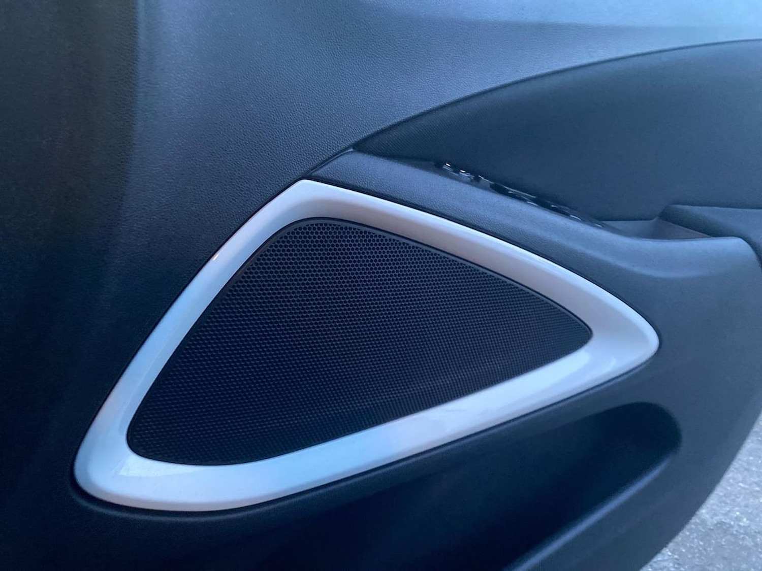 Used Vauxhall Crossland X 2020 for sale - 76490504: Photo 31