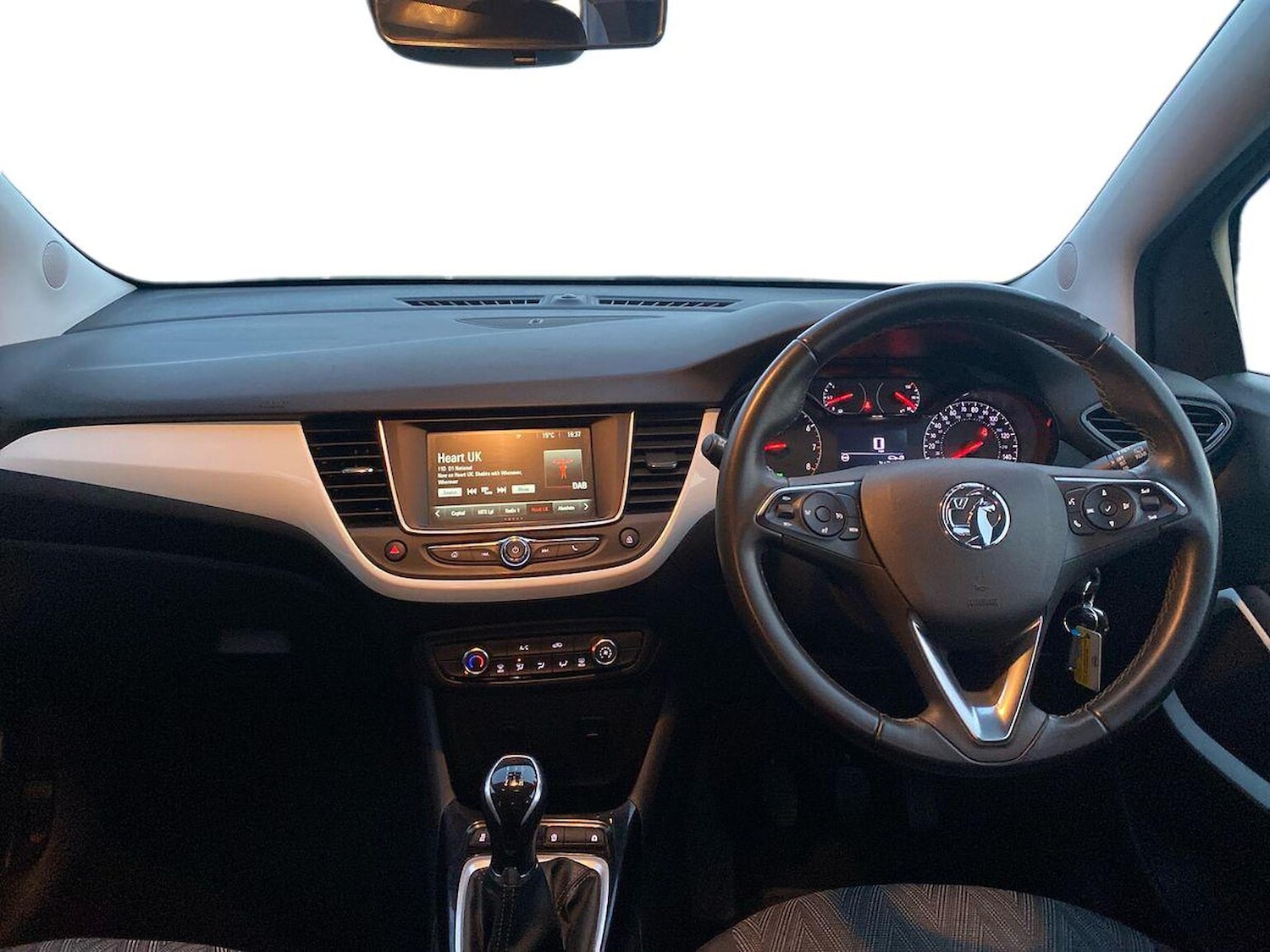 Used Vauxhall Crossland X 2020 for sale - 76490504: Photo 8