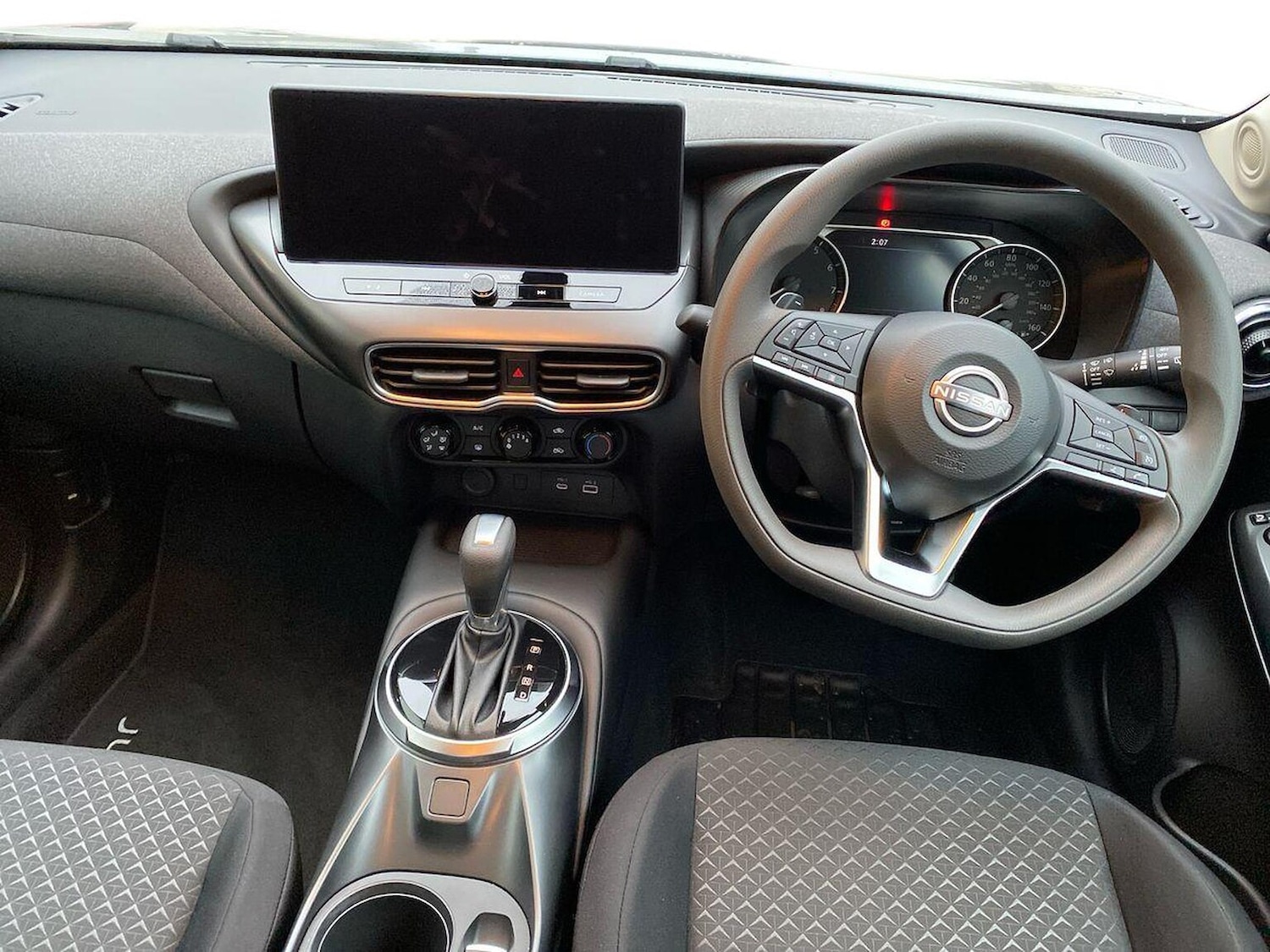 Used Nissan Juke 2024 for sale - 77034653: Photo 10
