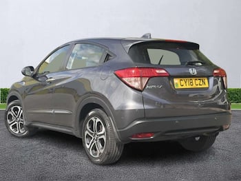 Used Honda HR-V 2018 for sale - 79710642: Photo