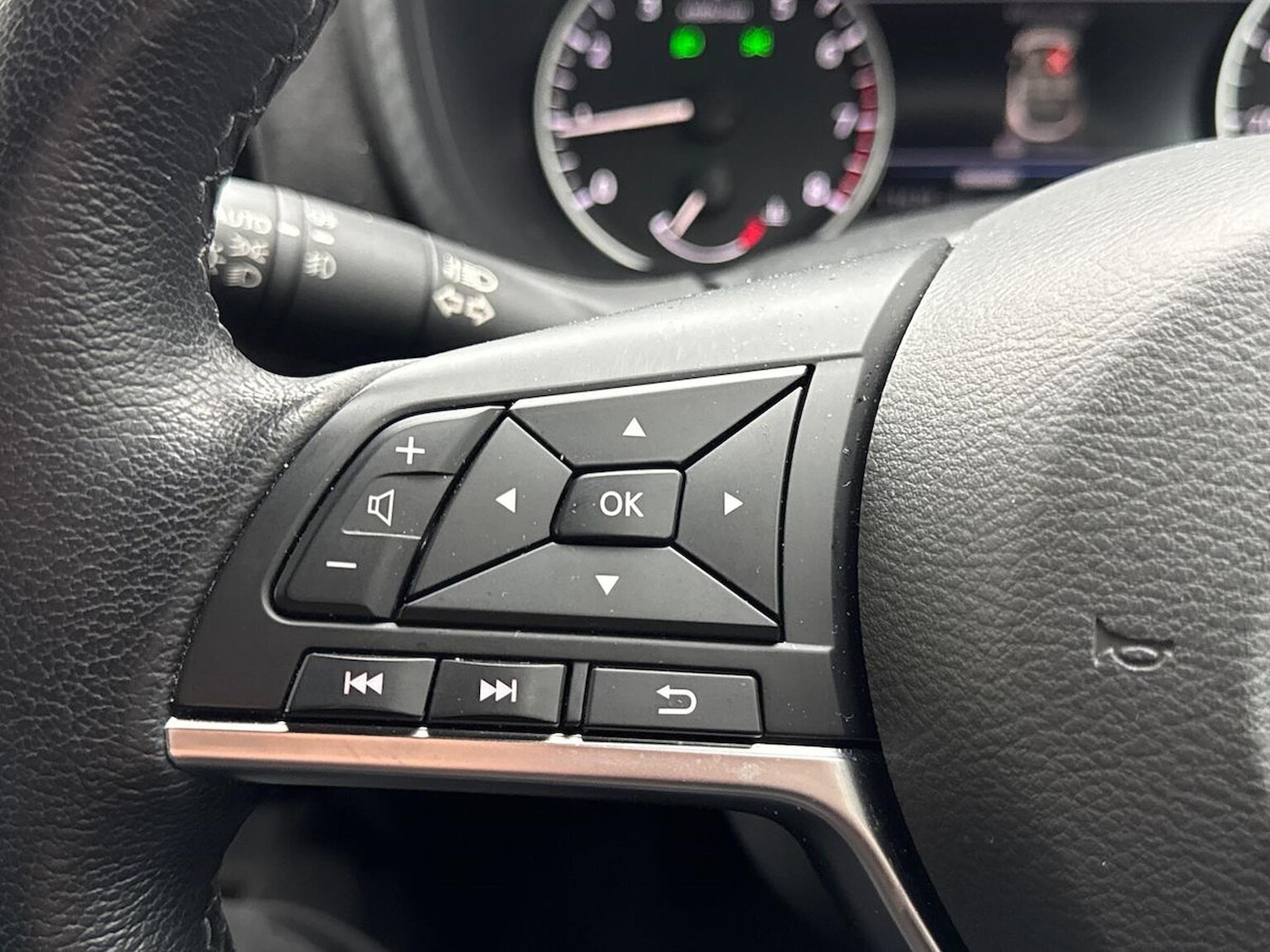 Used Nissan Juke 2023 for sale - 76986943: Photo 27