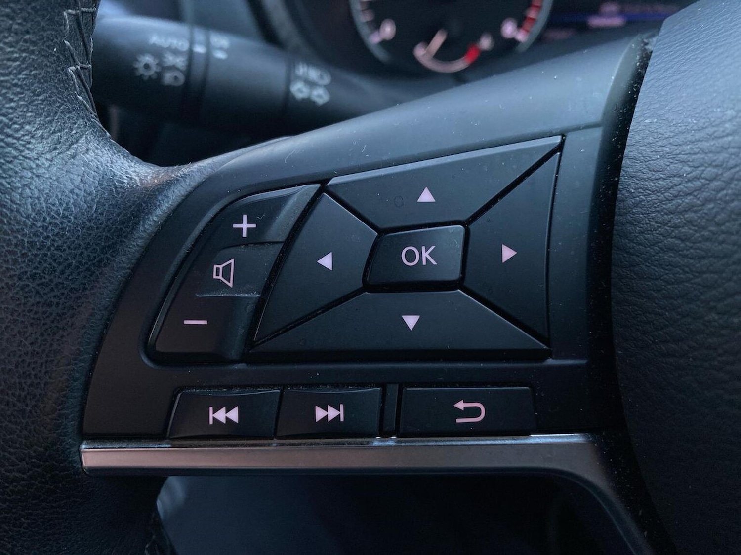 Used Nissan Juke 2021 for sale - 76407432: Photo 27