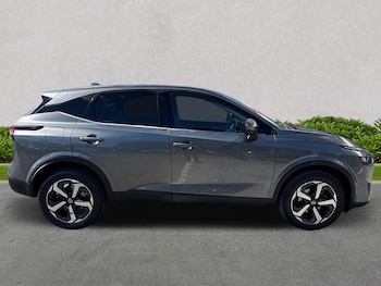 Used Nissan Qashqai 2022 for sale - 76040737: Photo