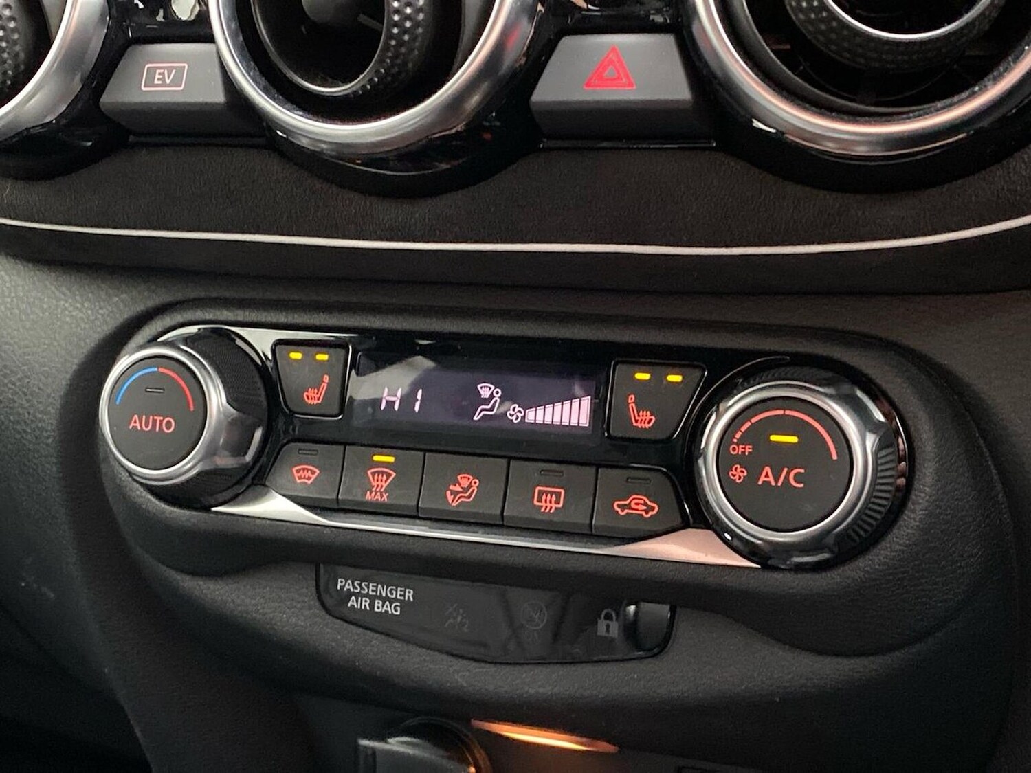 Used Nissan Juke 2023 for sale - 77916137: Photo 12