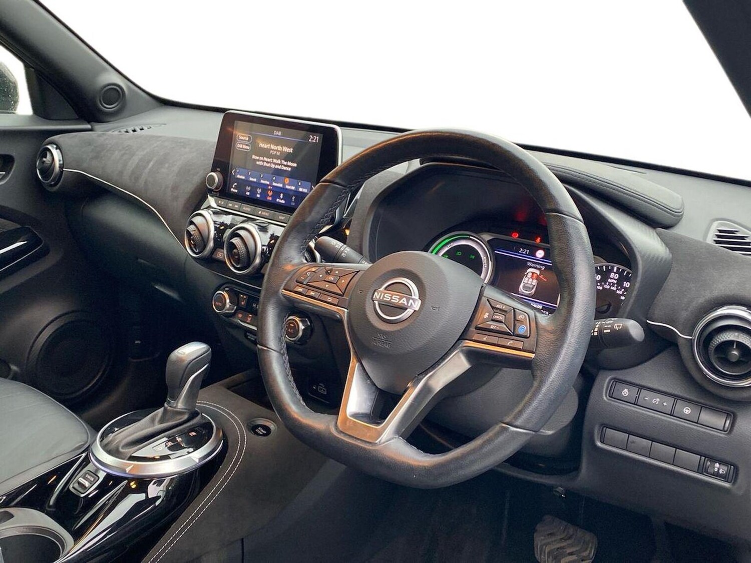 Used Nissan Juke 2023 for sale - 77916137: Photo 15