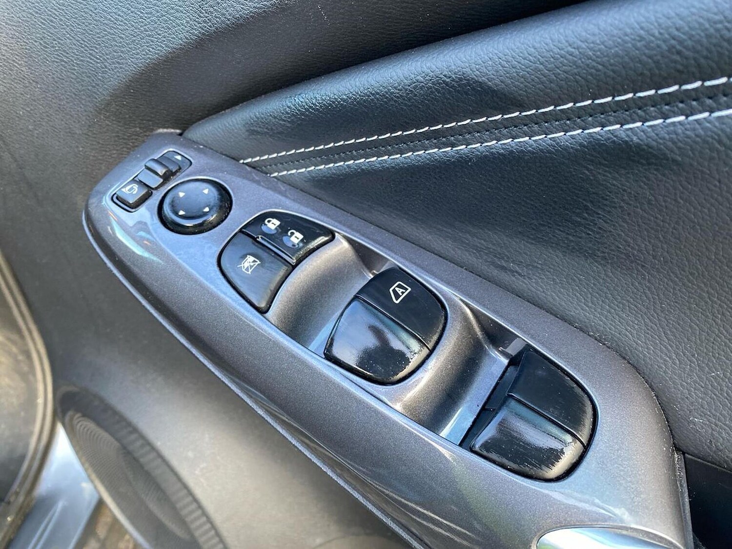 Used Nissan Juke 2022 for sale - 77676397: Photo 21