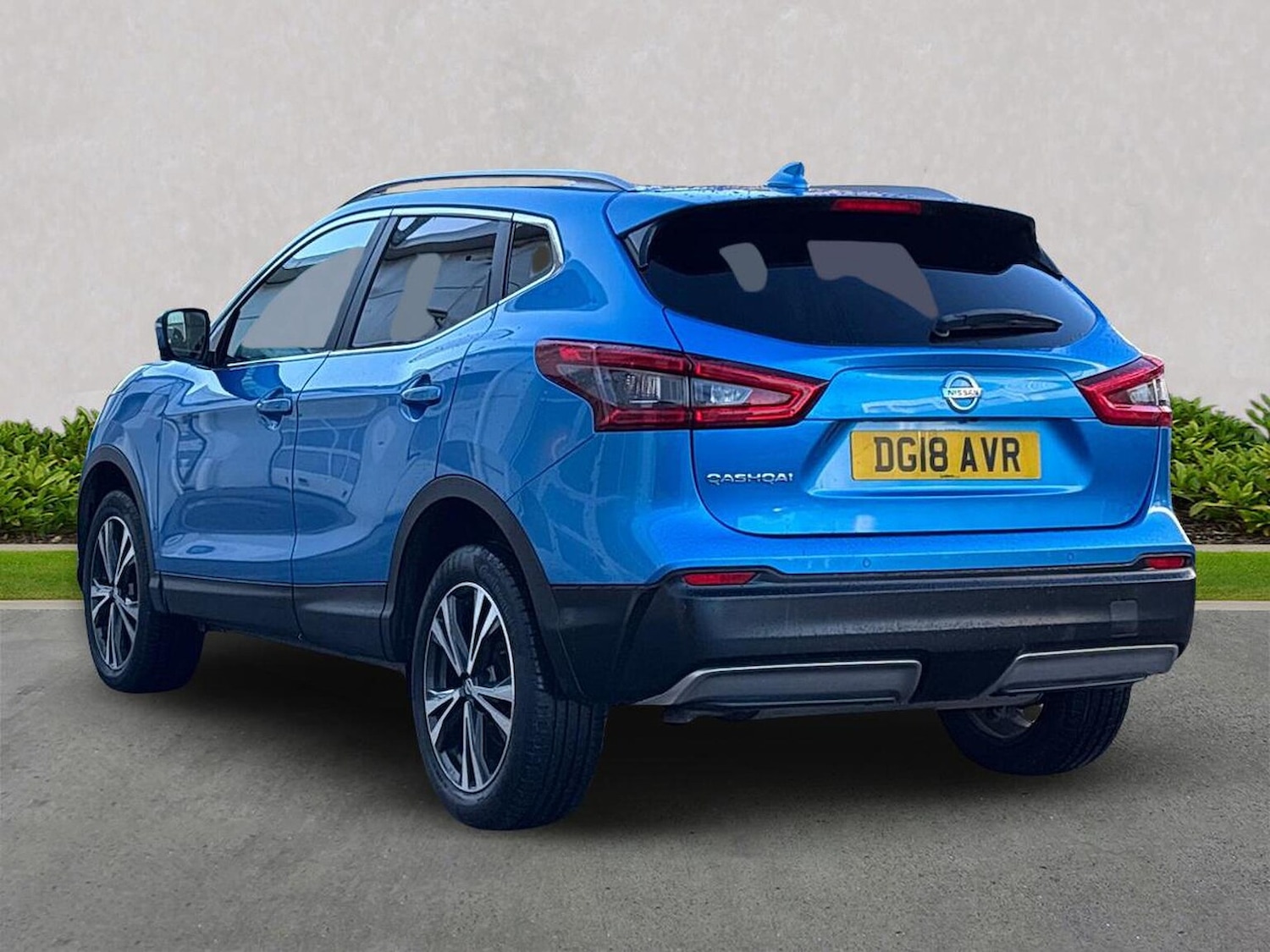 Used Nissan Qashqai 2018 for sale - 76741221: Photo 2