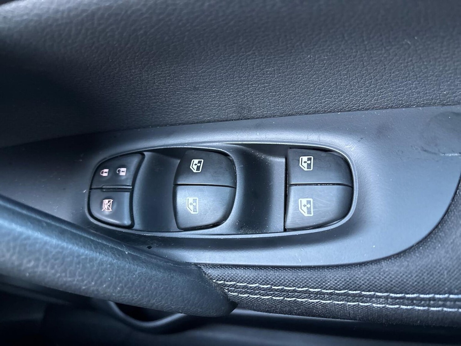 Used Nissan Qashqai 2018 for sale - 76741221: Photo 21