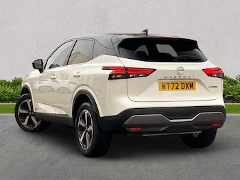 Used Nissan Qashqai 2023 for sale - 77980032: Photo