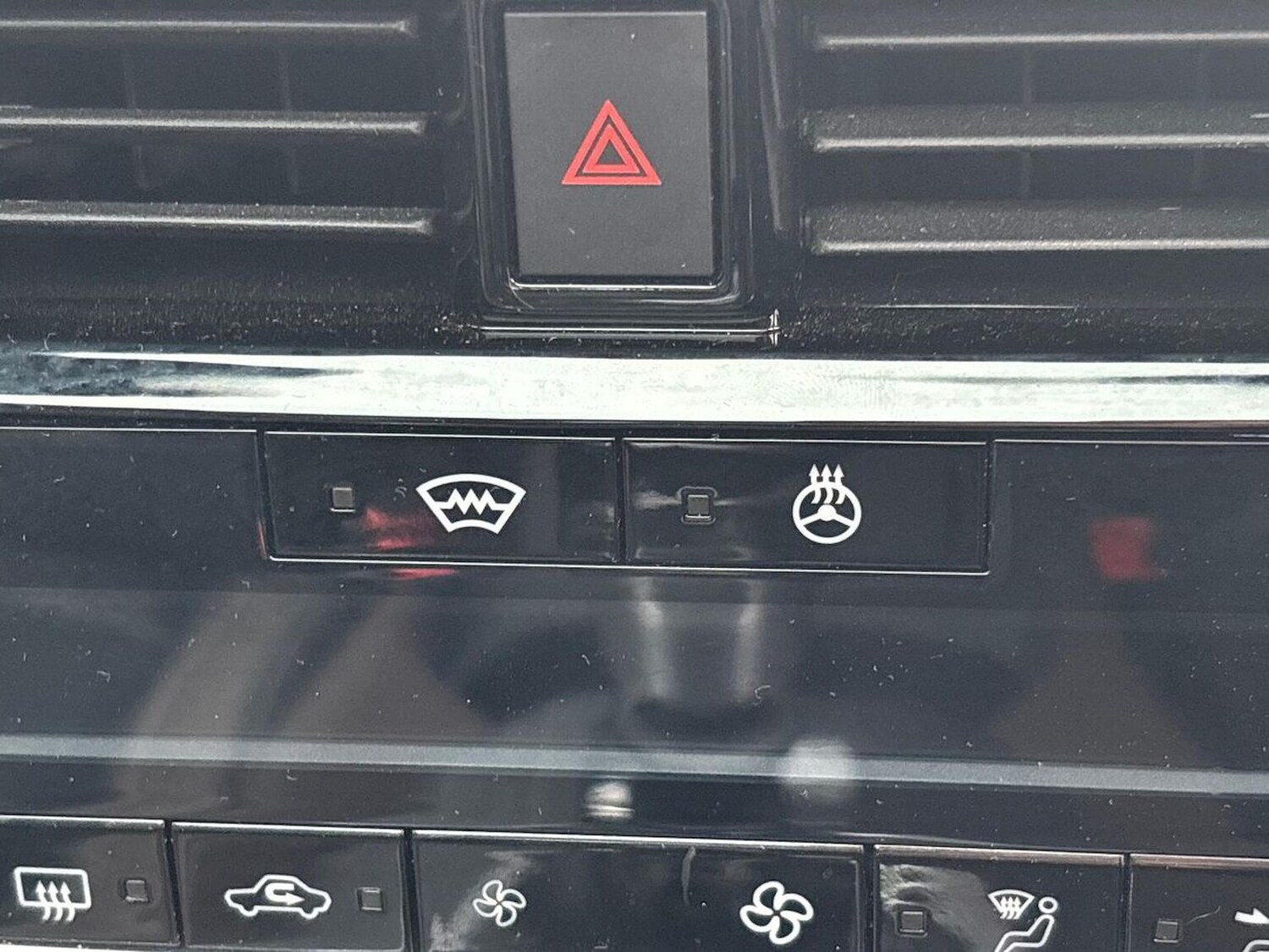 Used Nissan Qashqai 2024 for sale - 76305363: Photo 44