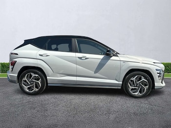 Used Hyundai KONA 2023 for sale - 78734920: Photo