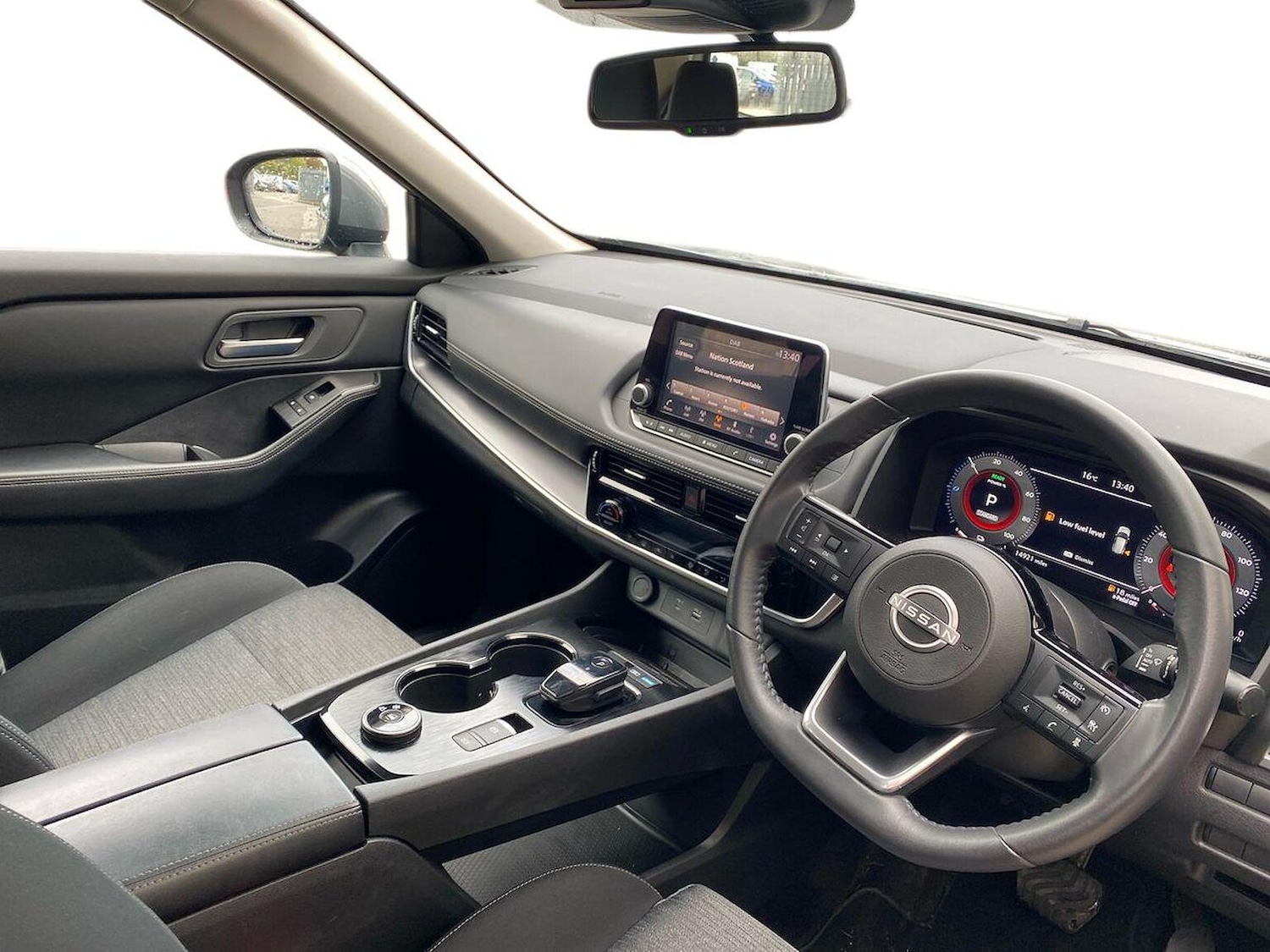 Used Nissan X-Trail 2024 for sale - 76149492: Photo 9
