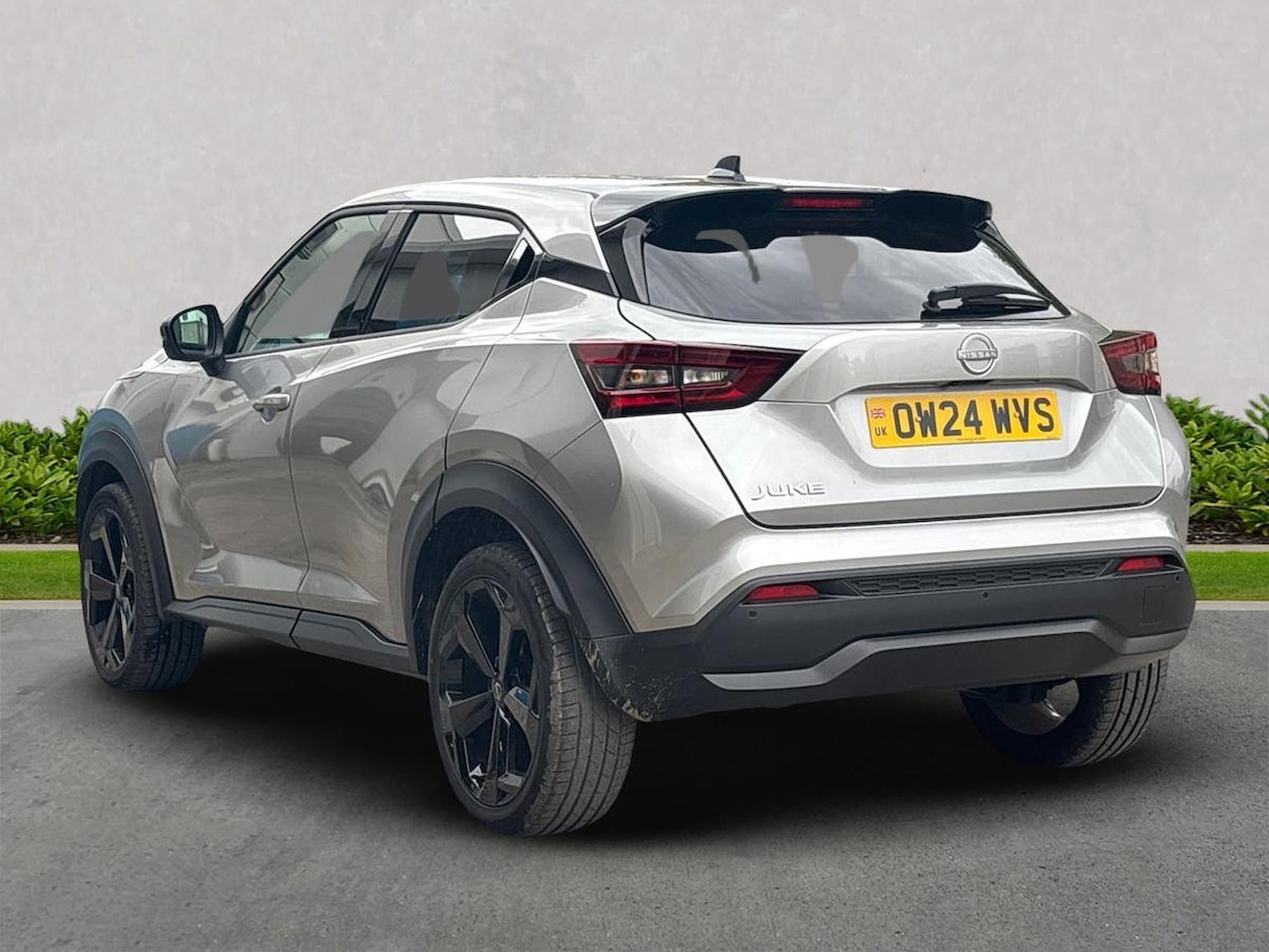 Used Nissan Juke 2024 for sale - 76128950: Photo 2